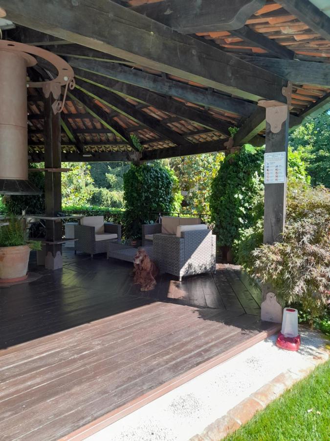 Tenuta Degli Angeli Rossi Asti Eksteriør bilde