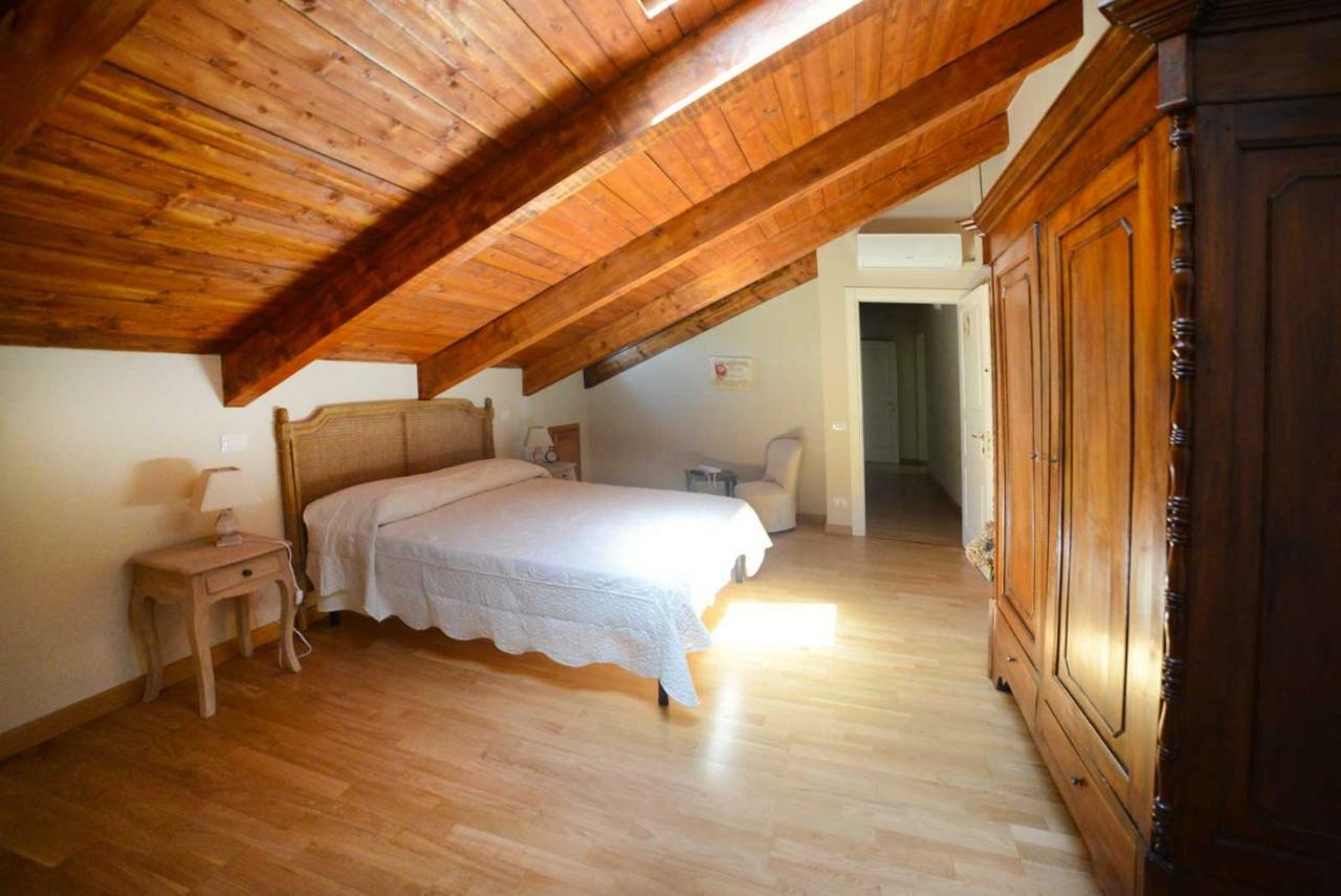 Tenuta Degli Angeli Rossi Asti Eksteriør bilde