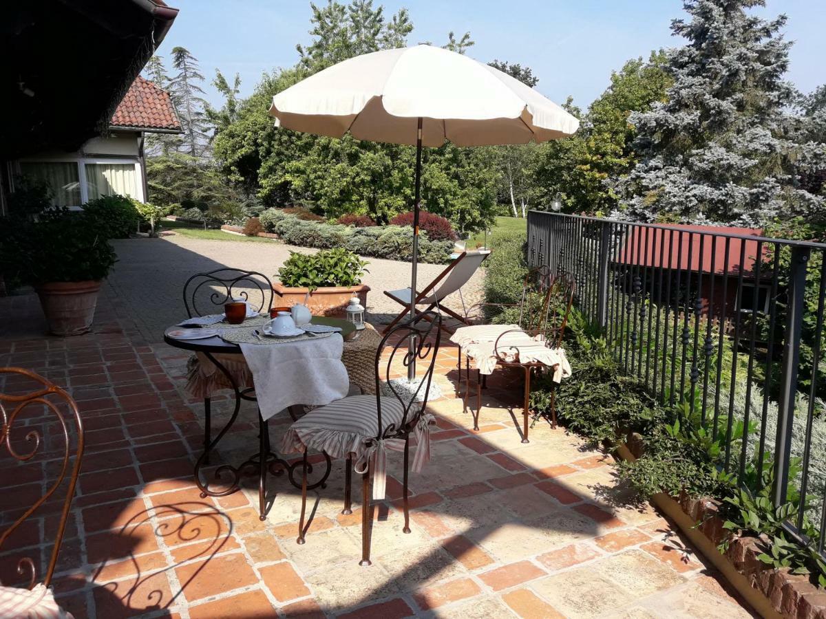 Tenuta Degli Angeli Rossi Asti Eksteriør bilde